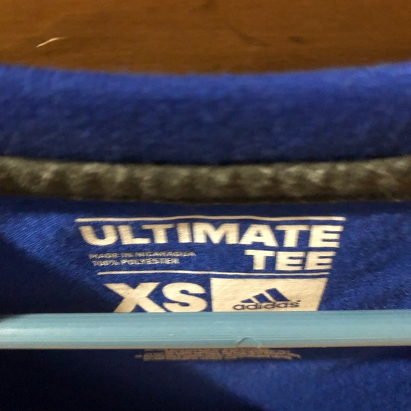 ADIDAS women’s XS tee shirt - Picture 2 of 3